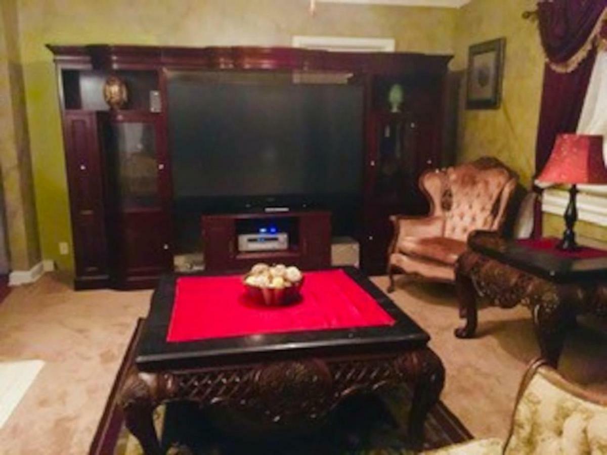 Best Deal In Town! Entire 1 Bedroom Apartment 59 Montgomery Exterior foto